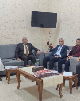 بحث سبل التعاون بين الكليات في إطار تعزيز التعاون المشترك بينهما.  