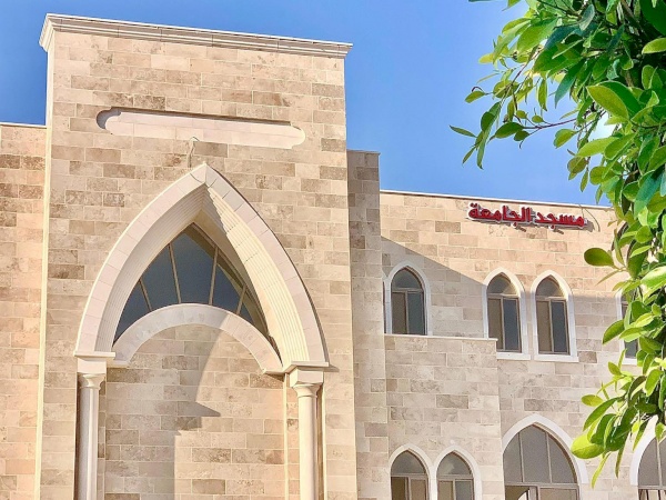 البناء الثاني للكلية(المسجد وتوابعه)في اللمسات الأخيرة بإذن الله.