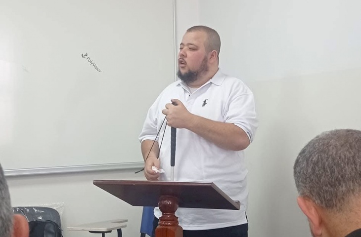 أسرة الكلية تبارك لكل من طلبتها تعيينهم بوظيفة إمام وخطيب