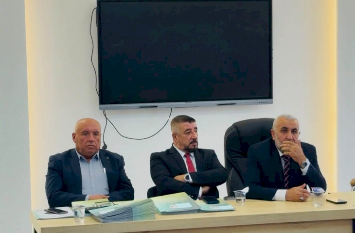 حفل استقبال الطلبة الجدد، وكذلك تكريم الطلبة المتفوقين في أقسام الكلية.